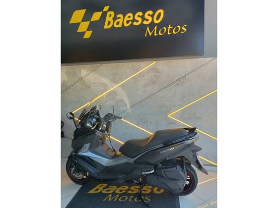 DAFRA CRUISYM 300 DAFRA CRUISYM 300